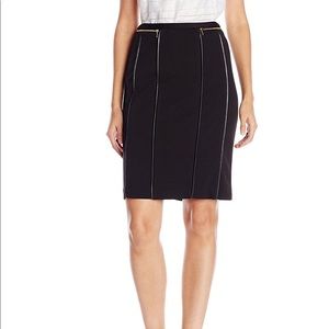 Calvin Klein | Pencil Skirt w/ Faux Leather Piping